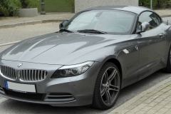 BMW_Z4_(E89)_front_20100815