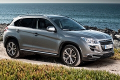Peugeot_4008
